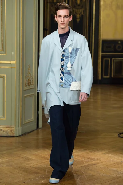 Look 34